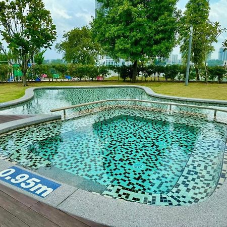 Studio, Cyberjaya, Netflix, Wifi, Free Parking, 3030 Exterior foto